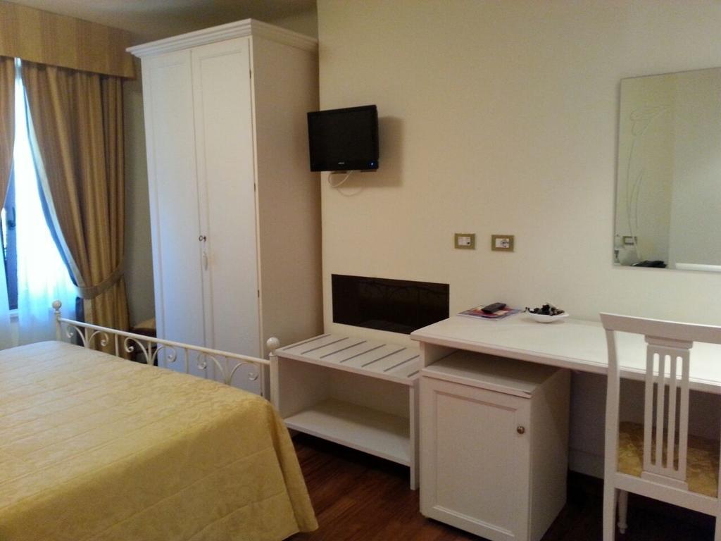 Hotel Ristorante Ruatta San Maurizio Cameră foto